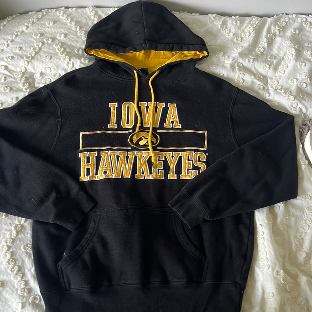 Iowa Hawkeyes sweatshirt